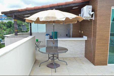 Apartamento para alugar com 140m², 2 quartos e 3 vagas Apartamento para alugar com 140m², 2 quartos e 3 vagasTerraço