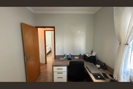 Apartamento à venda com 160m², 3 quartos e 2 vagasQuarto