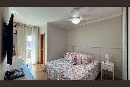 Apartamento à venda com 160m², 3 quartos e 2 vagasSuíte 1
