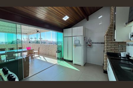 Apartamento à venda com 160m², 3 quartos e 2 vagasCobertura