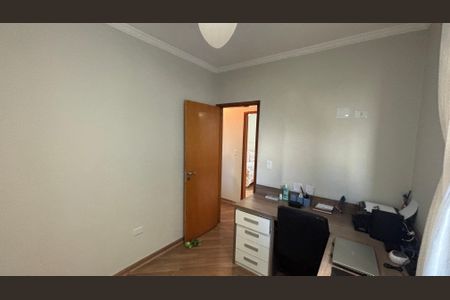 Apartamento à venda com 160m², 3 quartos e 2 vagasQuarto