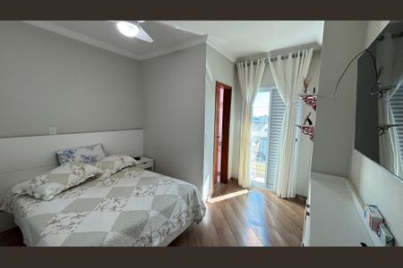 Apartamento à venda com 160m², 3 quartos e 2 vagasSuíte 2