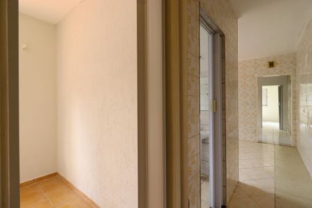 Casa à venda com 150m², 3 quartos e 5 vagasCorredor