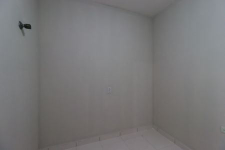 Casa à venda com 150m², 3 quartos e 5 vagasEdícula - Quarto 2