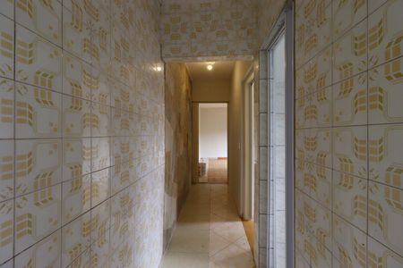 Casa à venda com 150m², 3 quartos e 5 vagasCorredor