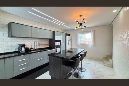 Apartamento à venda com 263m², 2 quartos e 2 vagasCozinha