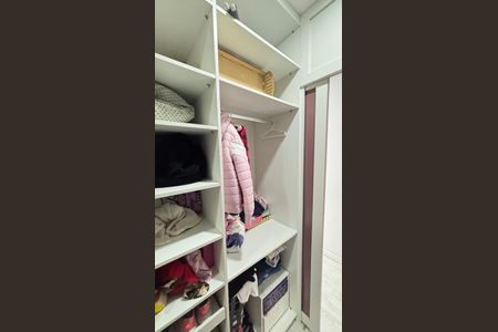 Apartamento à venda com 263m², 2 quartos e 2 vagasQuarto Closet