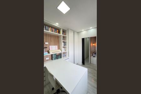 Apartamento à venda com 263m², 2 quartos e 2 vagasSuite Escritorio