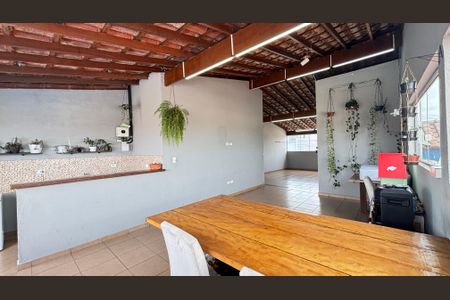 Apartamento à venda com 263m², 2 quartos e 2 vagasCobertura