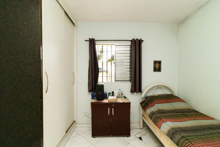 Casa à venda com 223m², 2 quartos e 2 vagasQuarto