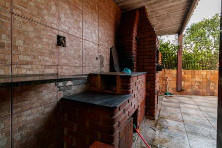 Casa à venda com 223m², 2 quartos e 2 vagasÁrea de lazer