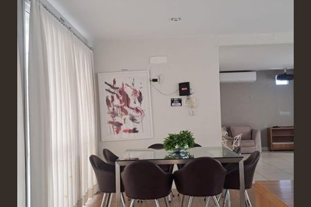 Apartamento para alugar com 65m², 3 quartos e 1 vaga Apartamento para alugar com 65m², 3 quartos e 1 vagaÁrea Comum - Salão de Festas