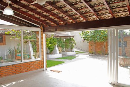 Casa de condomínio para alugar com 399m², 4 quartos e 4 vagasÁrea comum