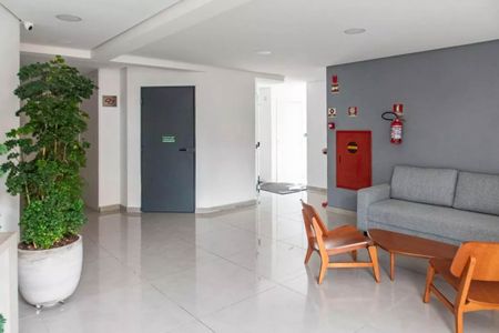 Apartamento à venda com 50m², 2 quartos e 2 vagasHall social