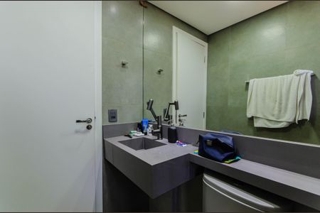 Apartamento à venda com 50m², 2 quartos e 2 vagasBanheiro da Suíte