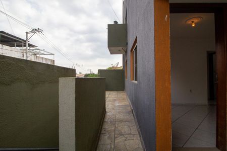 Casa de condomínio para alugar com 70m², 2 quartos e 1 vaga Casa de condomínio para alugar com 70m², 2 quartos e 1 vagaVaranda