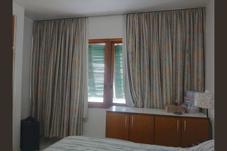 Apartamento à venda com 136m², 3 quartos e 2 vagas Apartamento à venda com 136m², 3 quartos e 2 vagasBanheiro 1