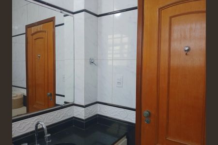 Apartamento à venda com 136m², 3 quartos e 2 vagas Apartamento à venda com 136m², 3 quartos e 2 vagasBanheiro 1