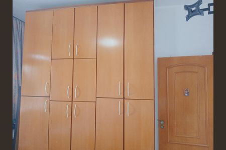 Apartamento à venda com 136m², 3 quartos e 2 vagas Apartamento à venda com 136m², 3 quartos e 2 vagasQuarto 1