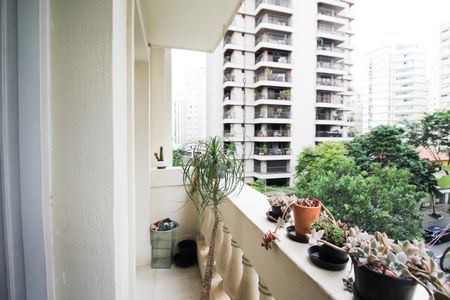 Apartamento à venda com 126m², 3 quartos e 1 vagaVaranda do Quarto 1