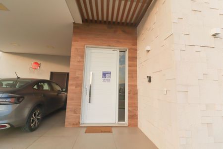 Casa de condomínio à venda com 483m², 3 quartos e 4 vagas Casa de condomínio à venda com 483m², 3 quartos e 4 vagasGaragem