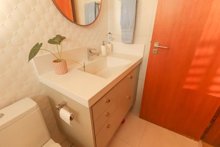 Casa de condomínio à venda com 483m², 3 quartos e 4 vagas Casa de condomínio à venda com 483m², 3 quartos e 4 vagasSuíte 3 Banheiro