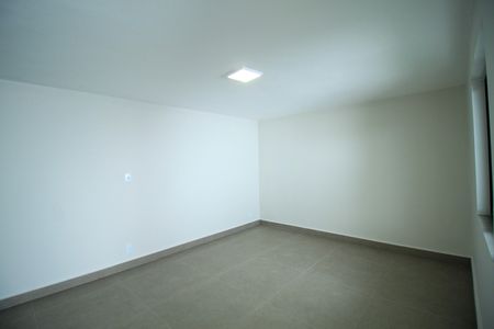 Casa à venda com 196m², 3 quartos e 2 vagas Casa à venda com 196m², 3 quartos e 2 vagasQuarto 3