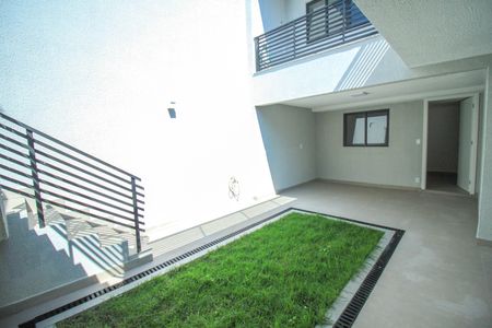 Casa à venda com 196m², 3 quartos e 2 vagas Casa à venda com 196m², 3 quartos e 2 vagasÁrea comum