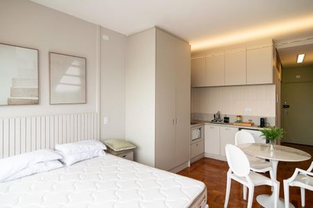 Apartamento para alugar com 27m², 0 quarto e sem vaga Apartamento para alugar com 27m², 0 quarto e sem vagaStudio