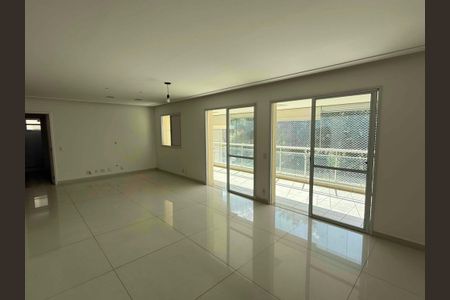 Apartamento à venda com 142m², 3 quartos e 2 vagas