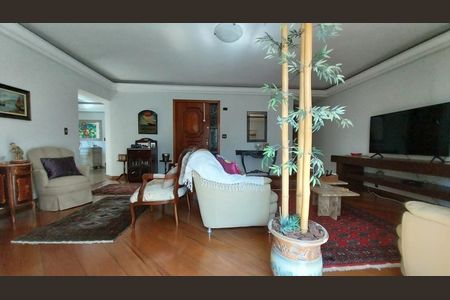 Apartamento à venda com 230m², 4 quartos e sem vaga