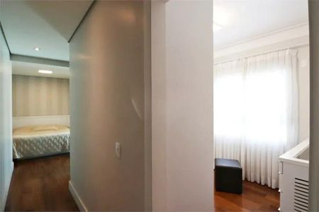 Apartamento à venda com 223m², 4 quartos e 4 vagas