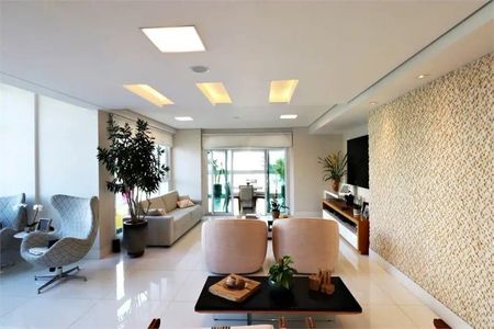 Apartamento à venda com 223m², 4 quartos e 4 vagas