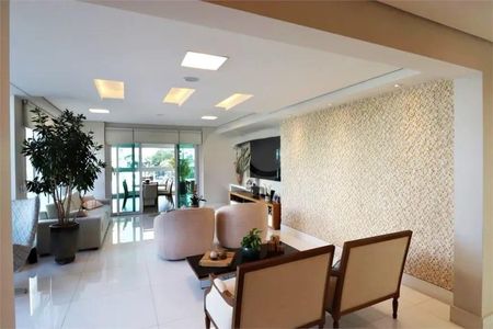 Apartamento à venda com 223m², 4 quartos e 4 vagas