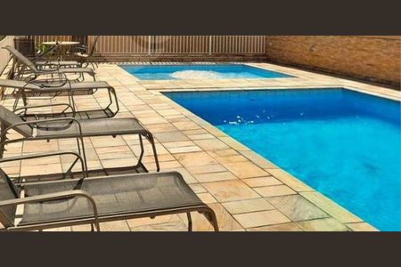 Apartamento à venda com 62m², 2 quartos e 1 vaga