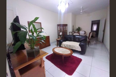 Casa à venda com 424m², 6 quartos e 3 vagas