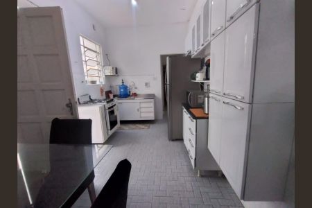 Casa à venda com 424m², 6 quartos e 3 vagas