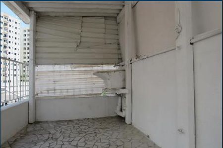 Casa à venda com 89m², 5 quartos e 1 vaga