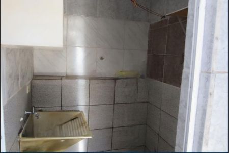 Casa à venda com 89m², 5 quartos e 1 vaga