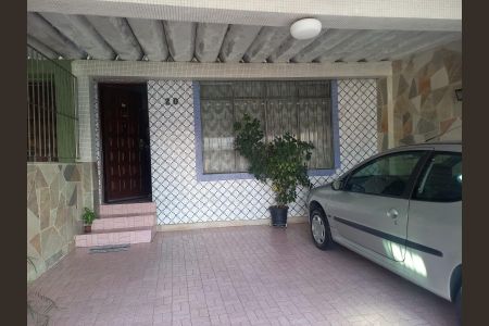 Casa à venda com 128m², 3 quartos e 2 vagas