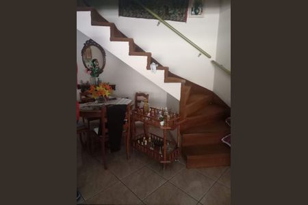 Casa à venda com 128m², 3 quartos e 2 vagas