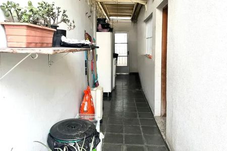 Casa à venda com 150m², 4 quartos e 4 vagas