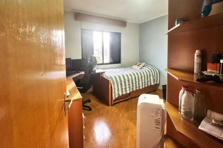 Casa à venda com 150m², 4 quartos e 4 vagas