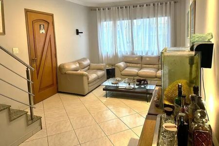 Casa à venda com 150m², 4 quartos e 4 vagas
