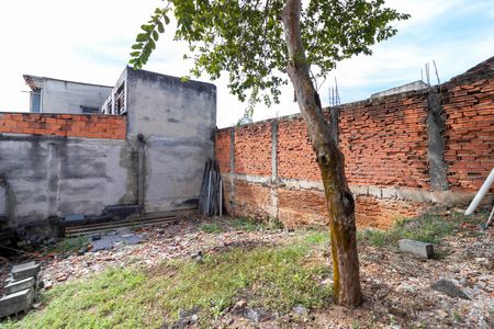 Casa à venda com 252m², 4 quartos e sem vagaQuintal
