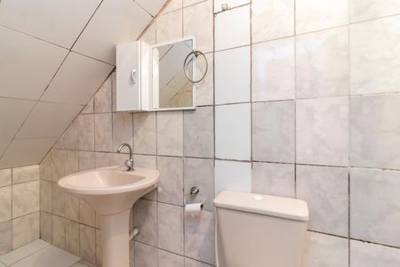 Casa à venda com 252m², 4 quartos e sem vagaCasa 2- Banheiro da Suíte