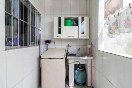 Casa à venda com 252m², 4 quartos e sem vagaÁrea de Serviço