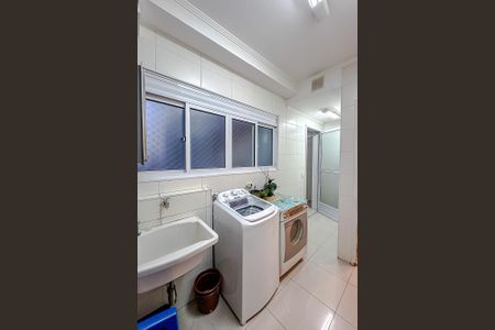 Apartamento à venda com 133m², 3 quartos e 2 vagasÁrea de Serviço