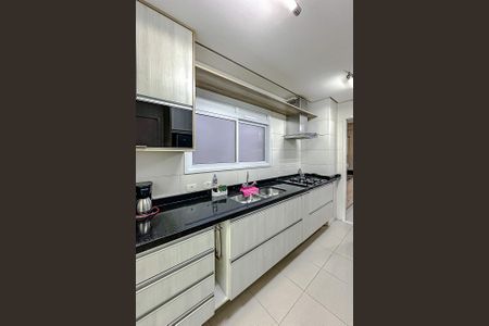 Apartamento à venda com 133m², 3 quartos e 2 vagasCozinha