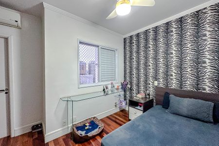 Apartamento à venda com 133m², 3 quartos e 2 vagasSuíte 2